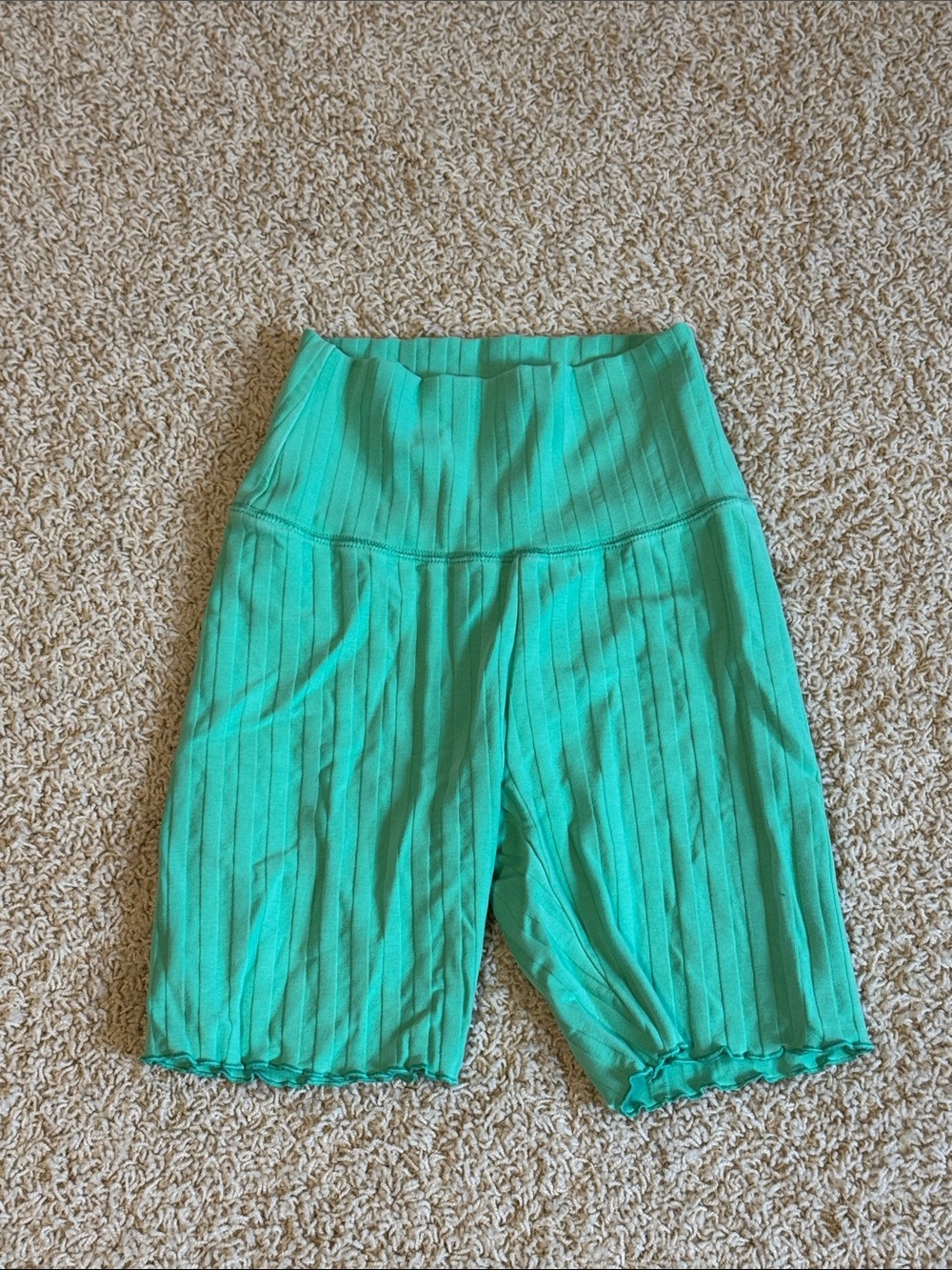Women’s High-Waist Ribbed Bike Shorts - Green